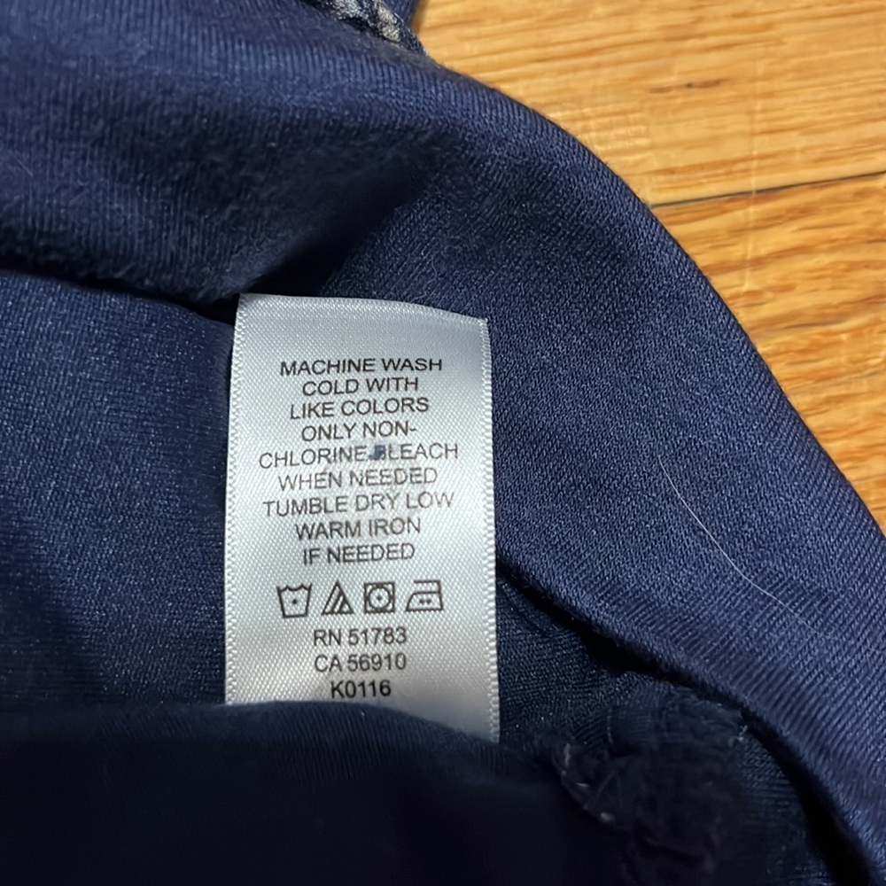Maurices. Size Large. Camisole. Blue/Lavender/Cream/Olive. Like new. - Picture 10 of 11